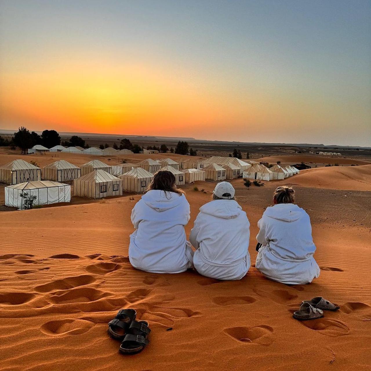 Merzouga Horizon Luxury Camp Экстерьер фото
